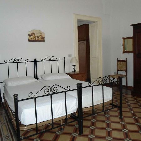Casa Tipica Di Mirella Villa Santa Maria di Leuca Luaran gambar